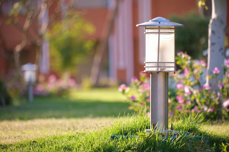 Outdoor Lamp Installation in Honolulu, HI